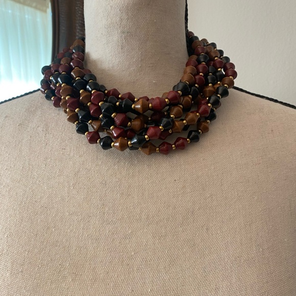 Elegant Paisley Scarf with Beaded Necklace - Picture 7 of 10